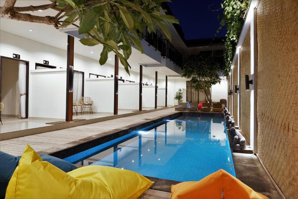 B52 Hotel and Villa - Gili Air 3
