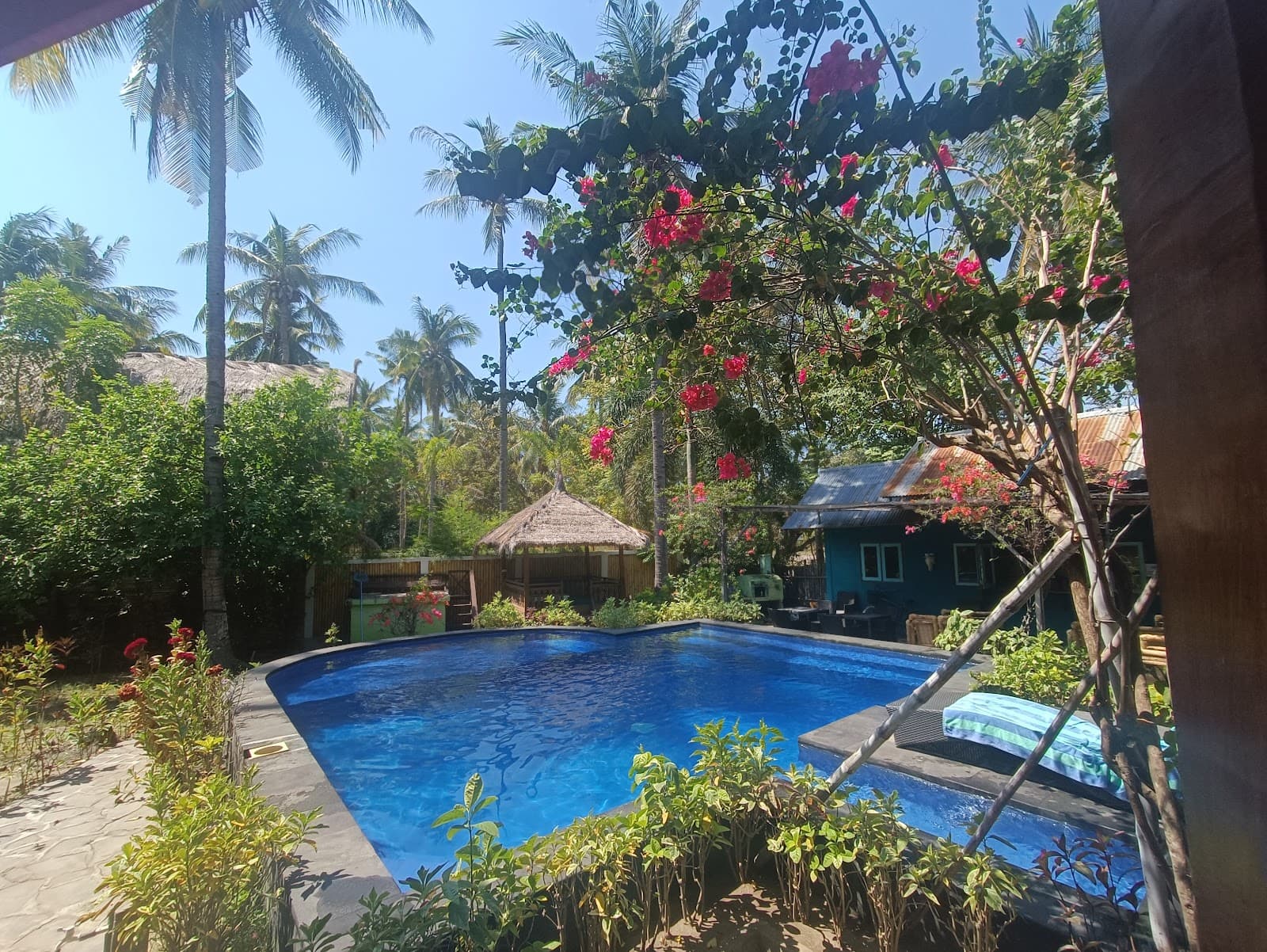 Elephant House and Bungalows 3