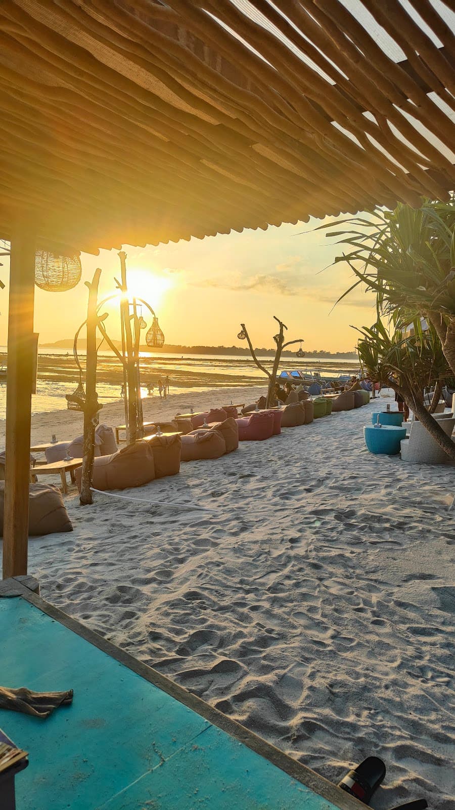 Gili Lumbung Shisha Bar 3