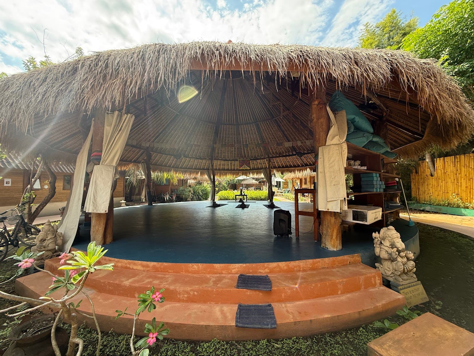 H2O Yoga and Meditation Center 3