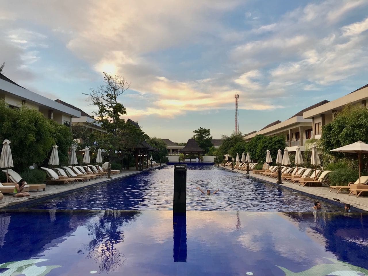 Hotel Ombak Paradise 3