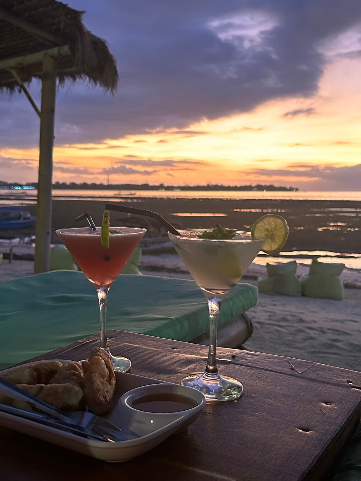 Sunset Cocktail Bar 2