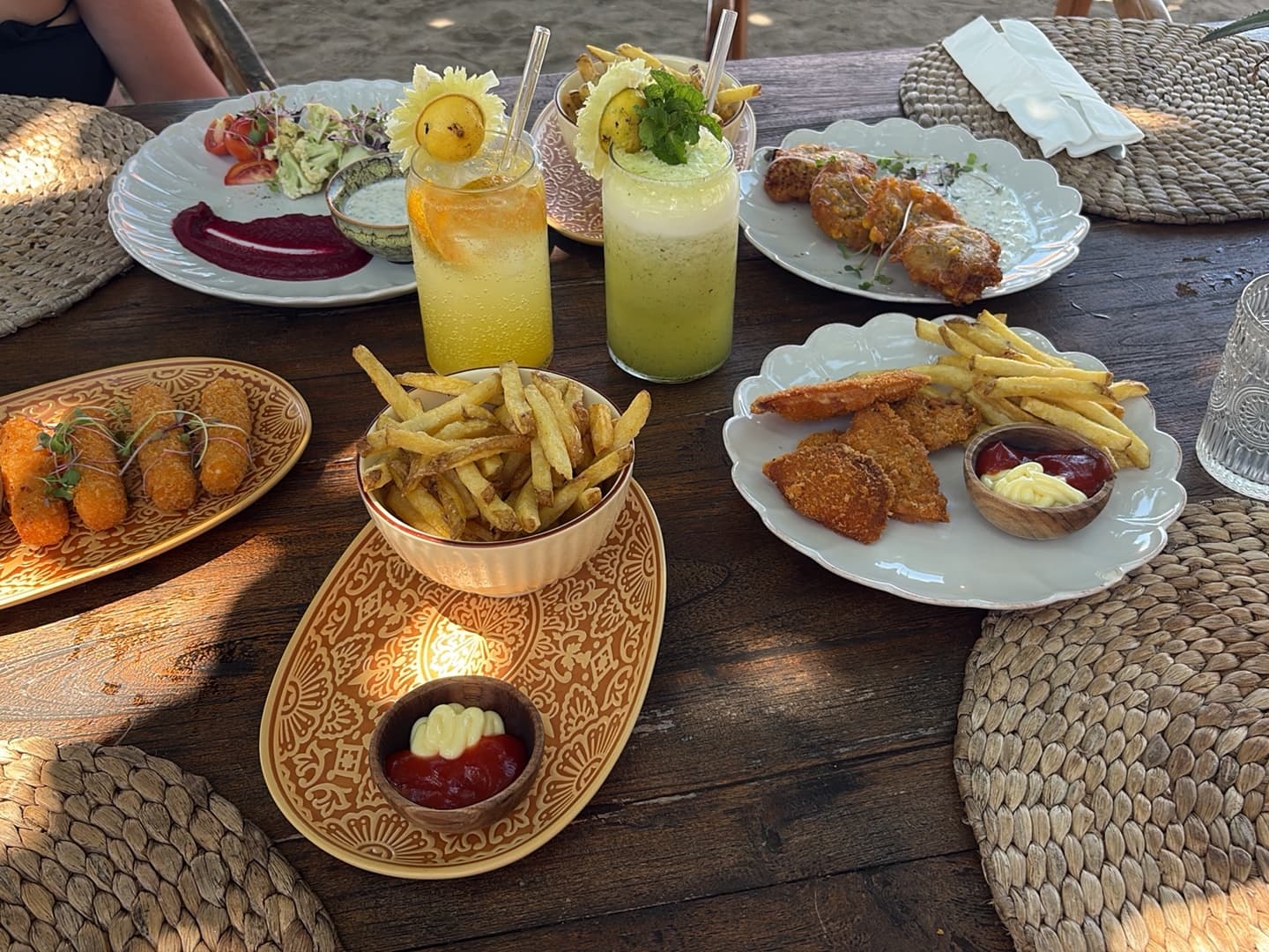 Warung Bambu 3
