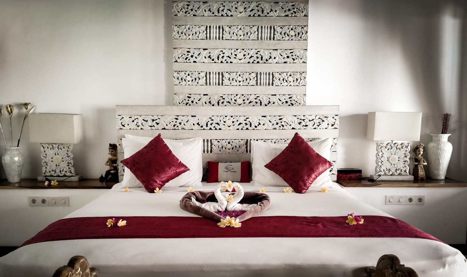 Cinta Cottage 2