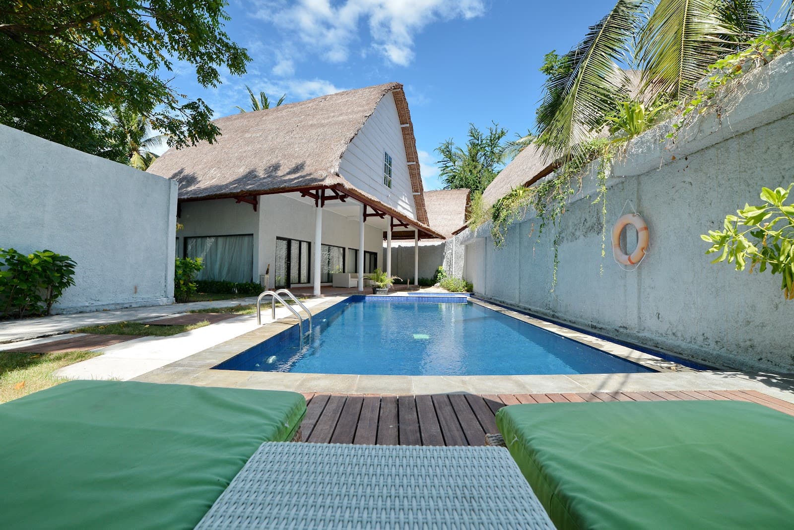 Jambuluwuk Oceano Resort 3