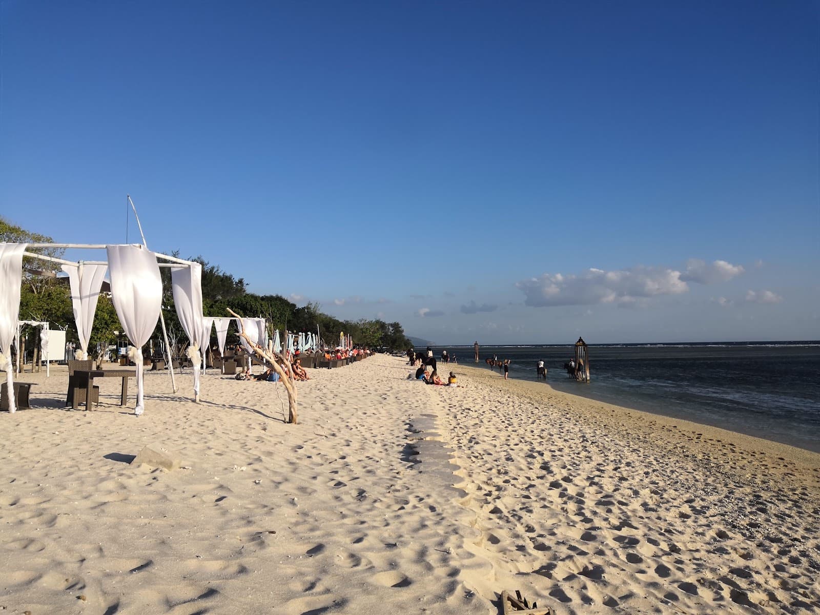 Pantai Karang 2