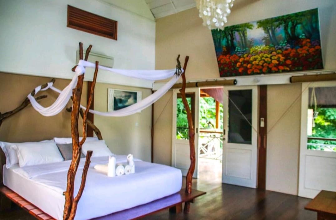Serene Beach Villa 2